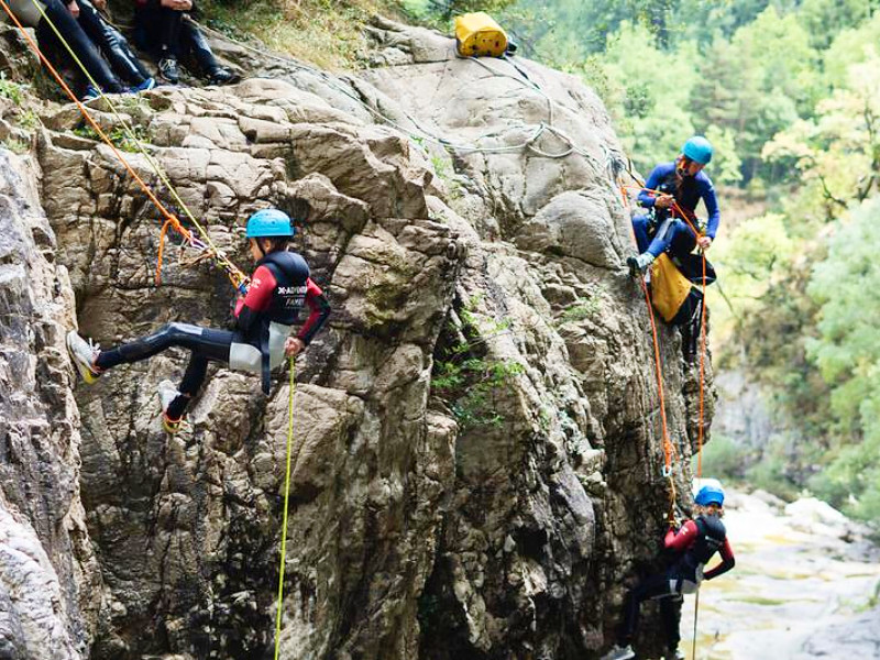 Abseilen in de Spaanse Pyreneeën