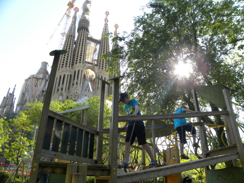 Een leuke speeltuin bij de Sagrada Familia
