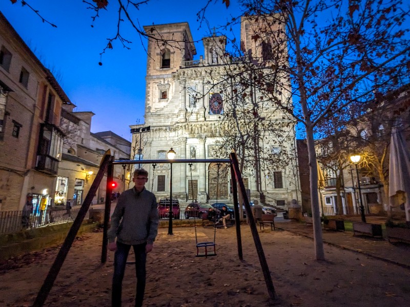 Speeltuintje in Toledo bij avond