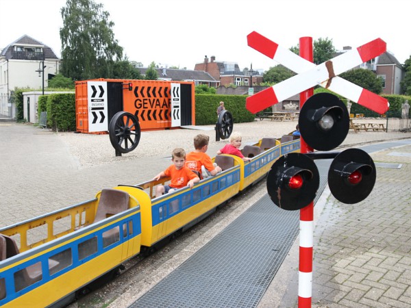 spoorwegmuseum-utrecht-jumbo-express-600.jpg