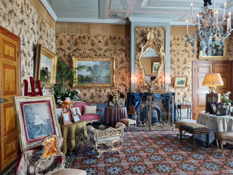 Wat een mooie spullen hadden ze vroeger!