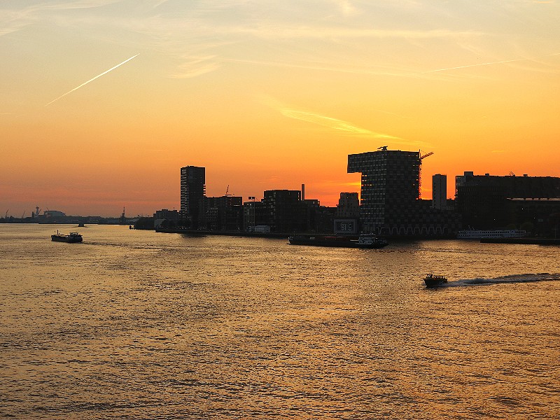 Good night Rotterdam....