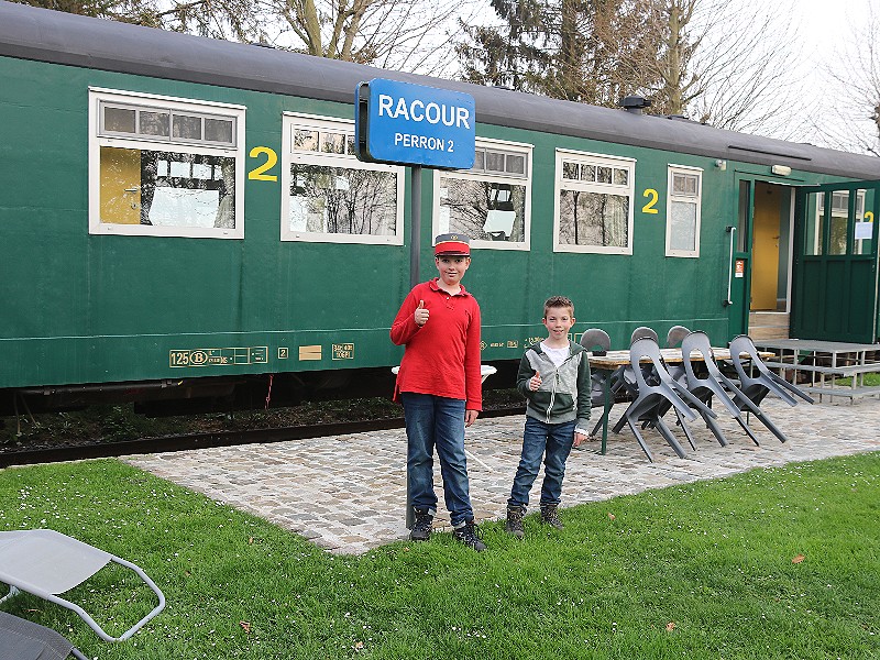 Aangekomen op spoor 2....