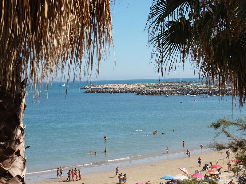 Het strand bij Cadiz aan de Costa de la Luz