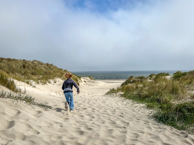 Rennen tussen de duinen op Texel