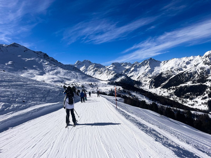 Skiën naar Seviez