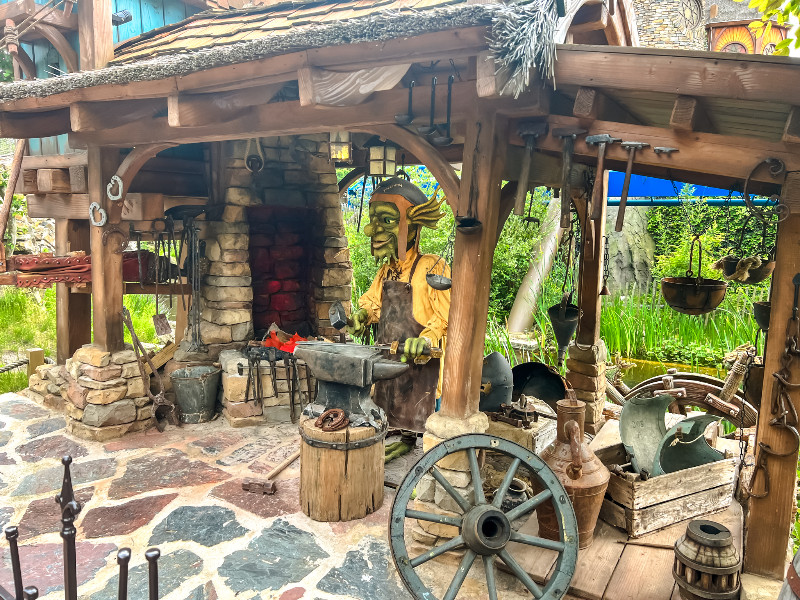 Mooi gedecoreerd park is Toverland