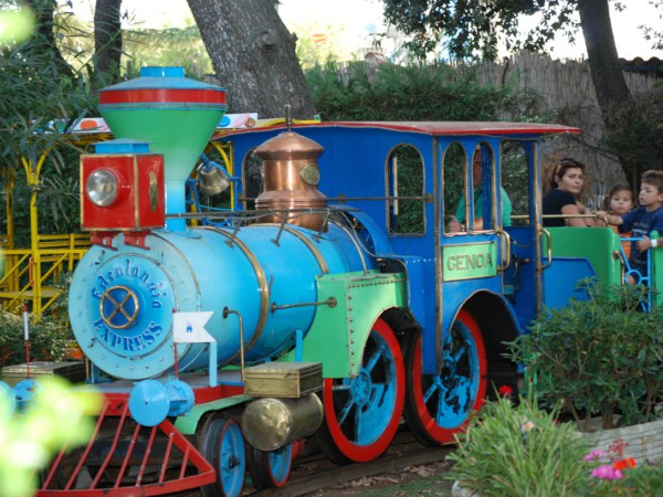 Het treintje in pretpark Edenlandia