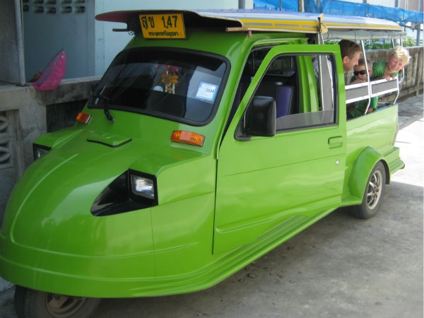 De tuk-tuks in Ayuthaya zien er anders uit dan in Bangkok
