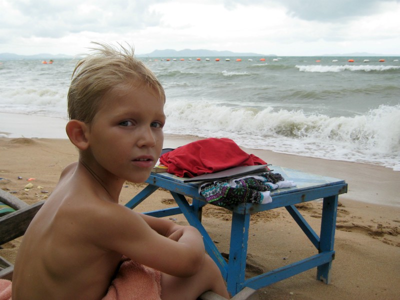 Tycho aan het strand van Jomtien