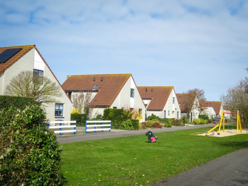Een speeltuintje bij enkele accommodaties van Ooghduyne