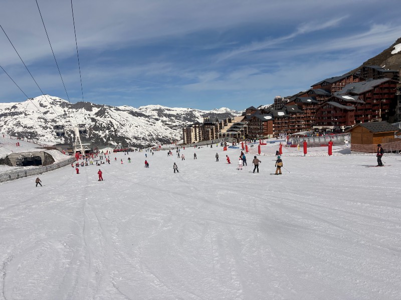Er waren gedurende de week heel veel skiklasjes