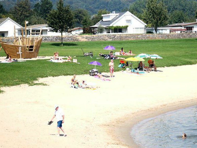 Strandje bij recreatiepark de Veerstal