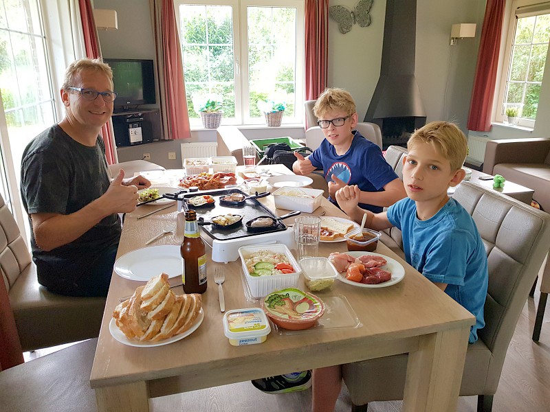 Gourmetten in de bungalow
