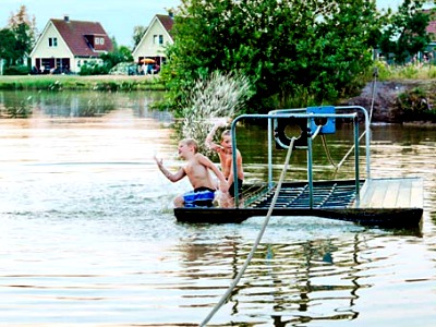 Op en vlot tussen de schiereilanden