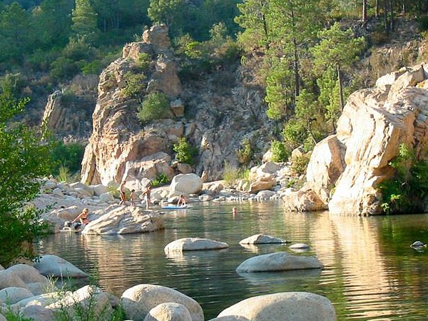 rivier camping Sole di Sari