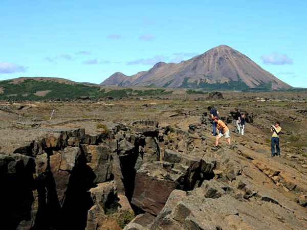 Wandelen in IJsland is voor de kids heel fascinerend