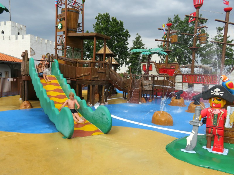 De waterspeeltuin is alweer verdwenen