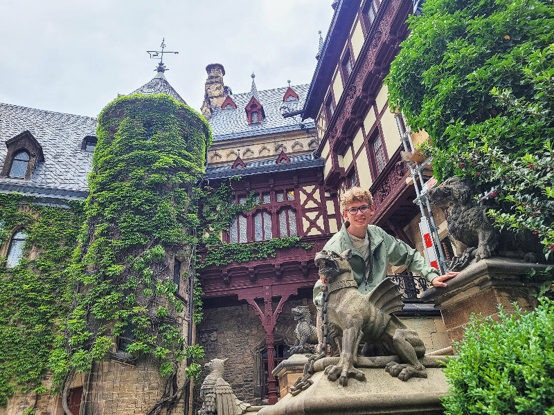 Zeb op de binnenplaats van kasteel Wernigerode