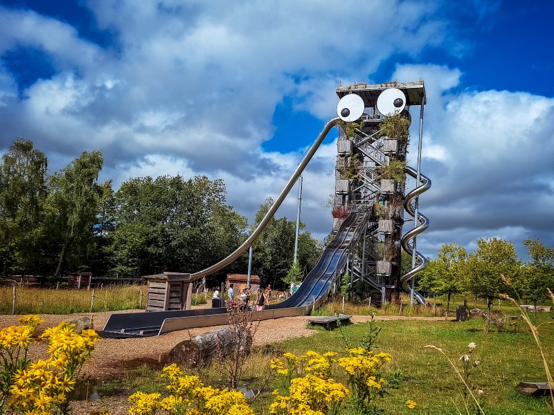 The Giant met 3 hele gave glijbanen!