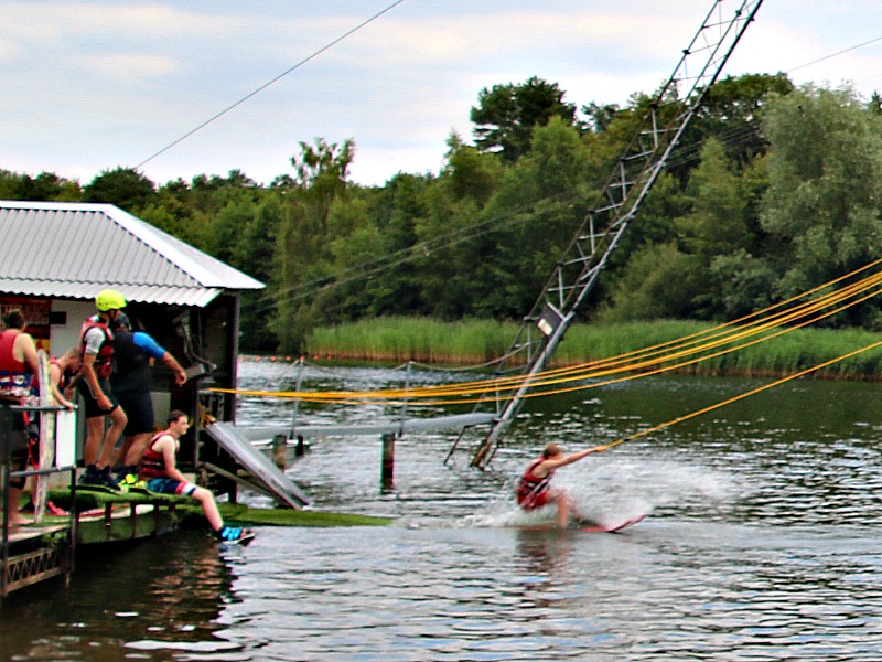 zeb-waterskien-start-800.jpg