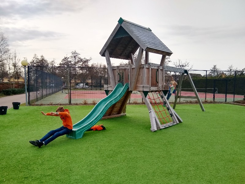 Speeltoestel bij de receptie