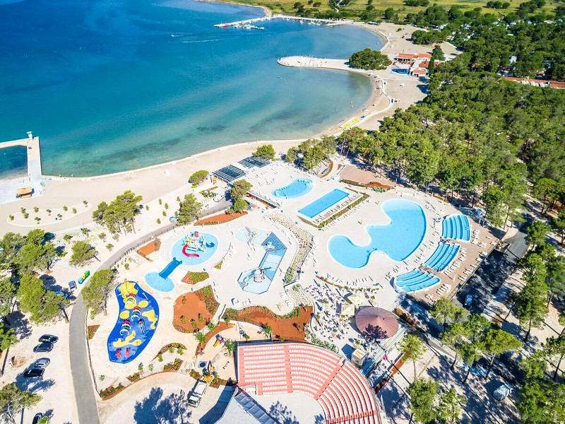 Zwembad van Camping Zaton in Kroatie