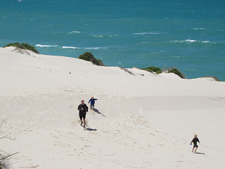 Rennen in de zandduinen van De Hoop